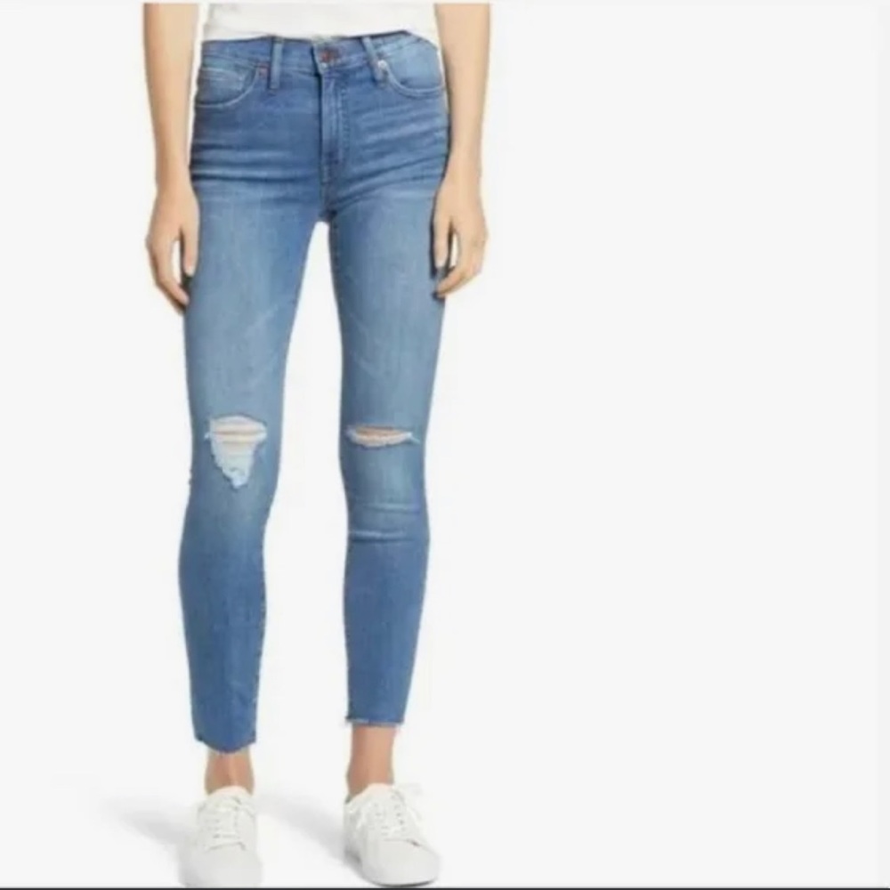 Madewell 9” Mid-rise Skinny Jeans, size 28.